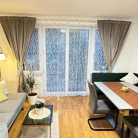 The Peaceful Garden Family With Free Parking * Salisburgo