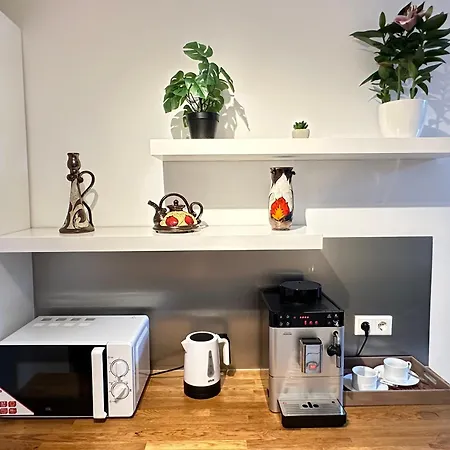 The Peaceful Garden Family With Free Parking Holiday home Salzburg